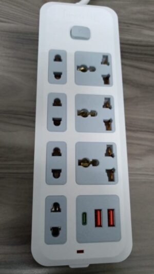 2a5a7e6fc4c6f_1919_3774 7 Plug + 2 Usb + C Cable Board