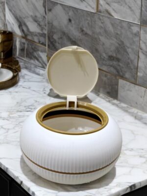 2a5a7e6fc4c6f_1974_4015 Minimal Desktop Waste Bin