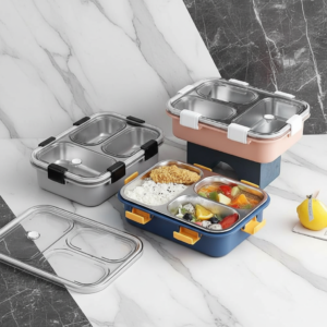 Whisk_d82b72da30b831abf0749c13da2c017cdr Smart 3-Compartment Lunch Box