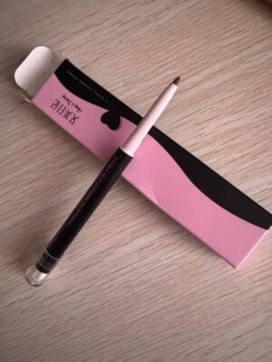 Velvet Lip Liner